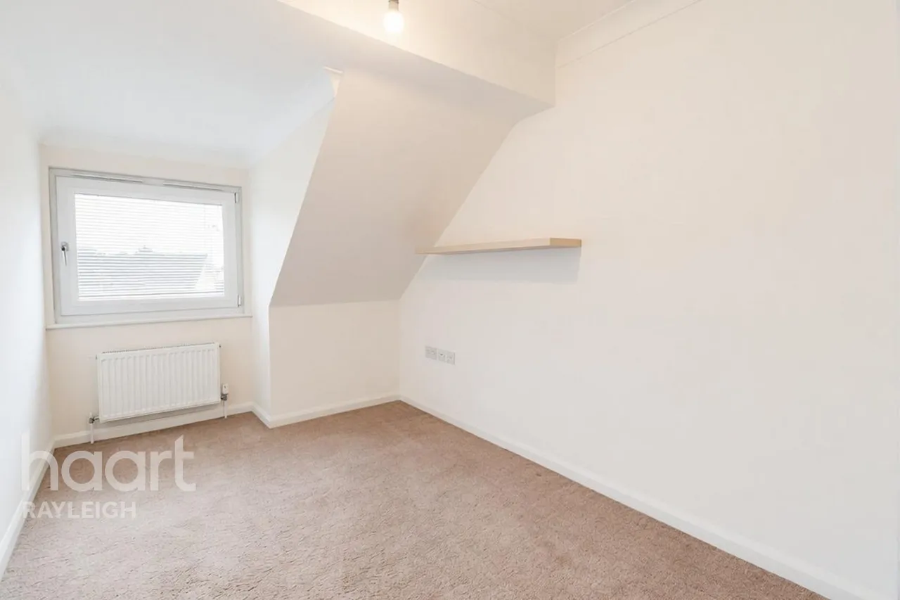 Homestead Close, Rayleigh, SS6, photo 19