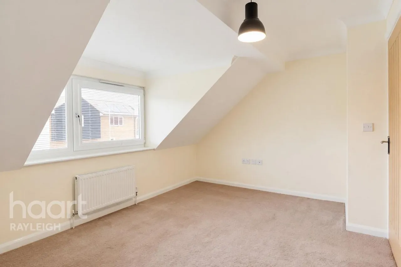 Homestead Close, Rayleigh, SS6, photo 18