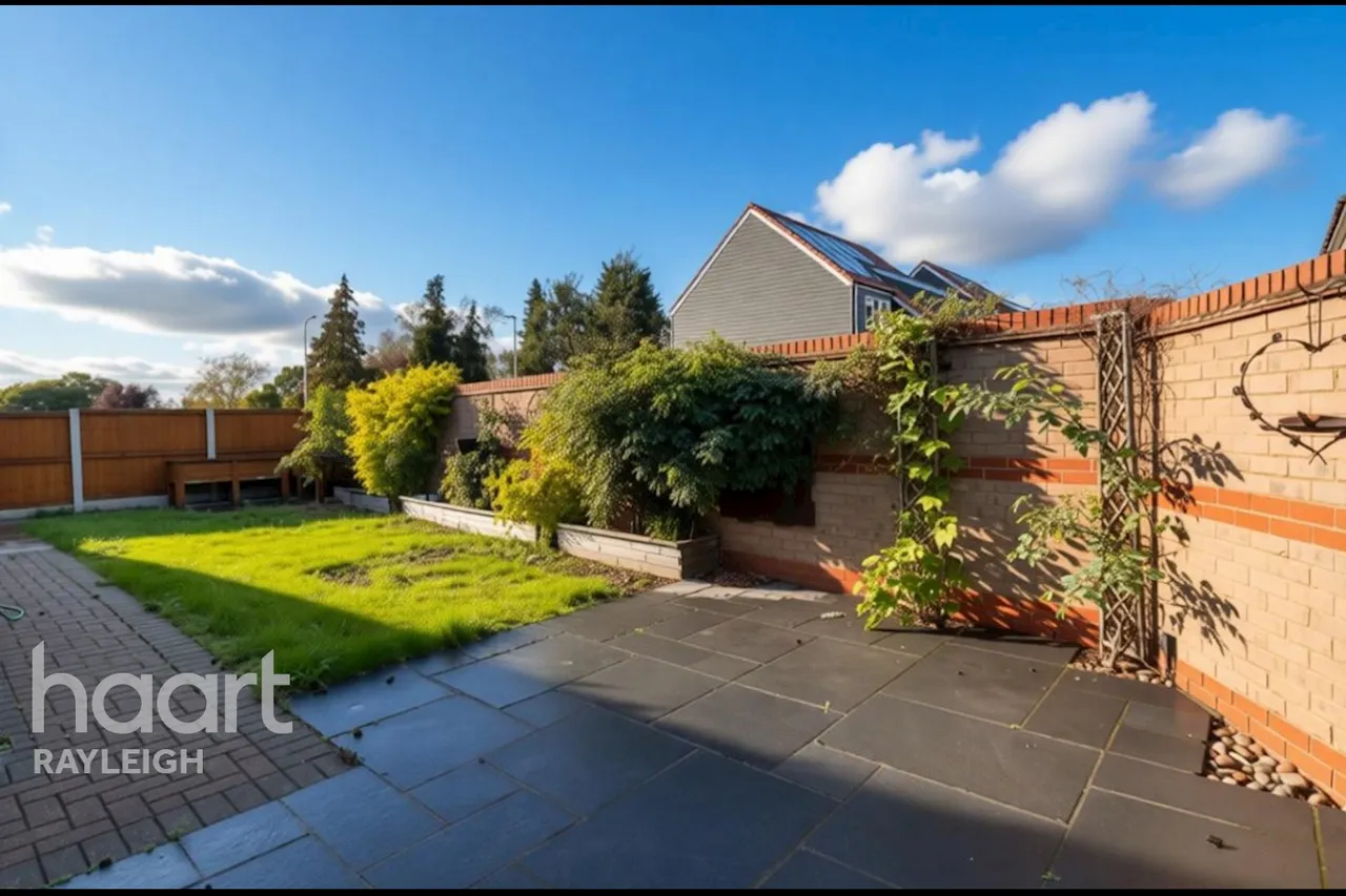 Homestead Close, Rayleigh, SS6, photo 23