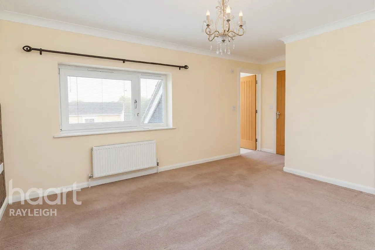 Homestead Close, Rayleigh, SS6, photo 14