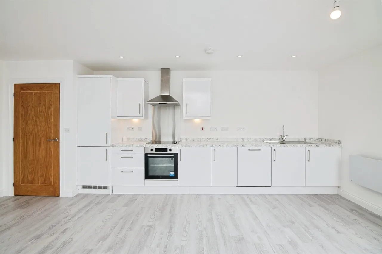 The Woodlands, Oldbury, B68, photo 4