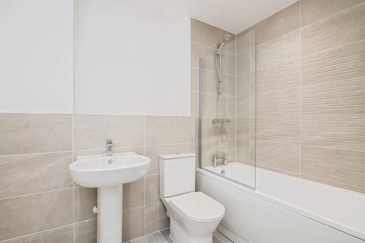 The Woodlands, Oldbury, B68, photo 11