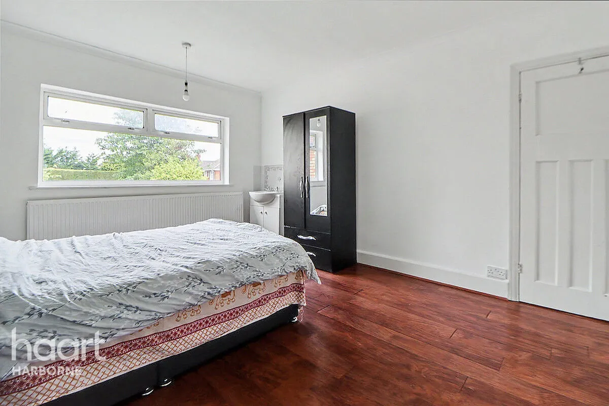 Warwick Road, Solihull, B91, photo 15