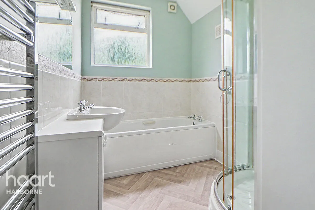 Warwick Road, Solihull, B91, photo 19