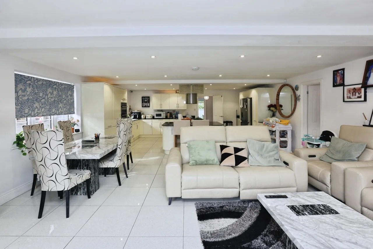 Neilson Close, Chandler's Ford, SO53, photo 4