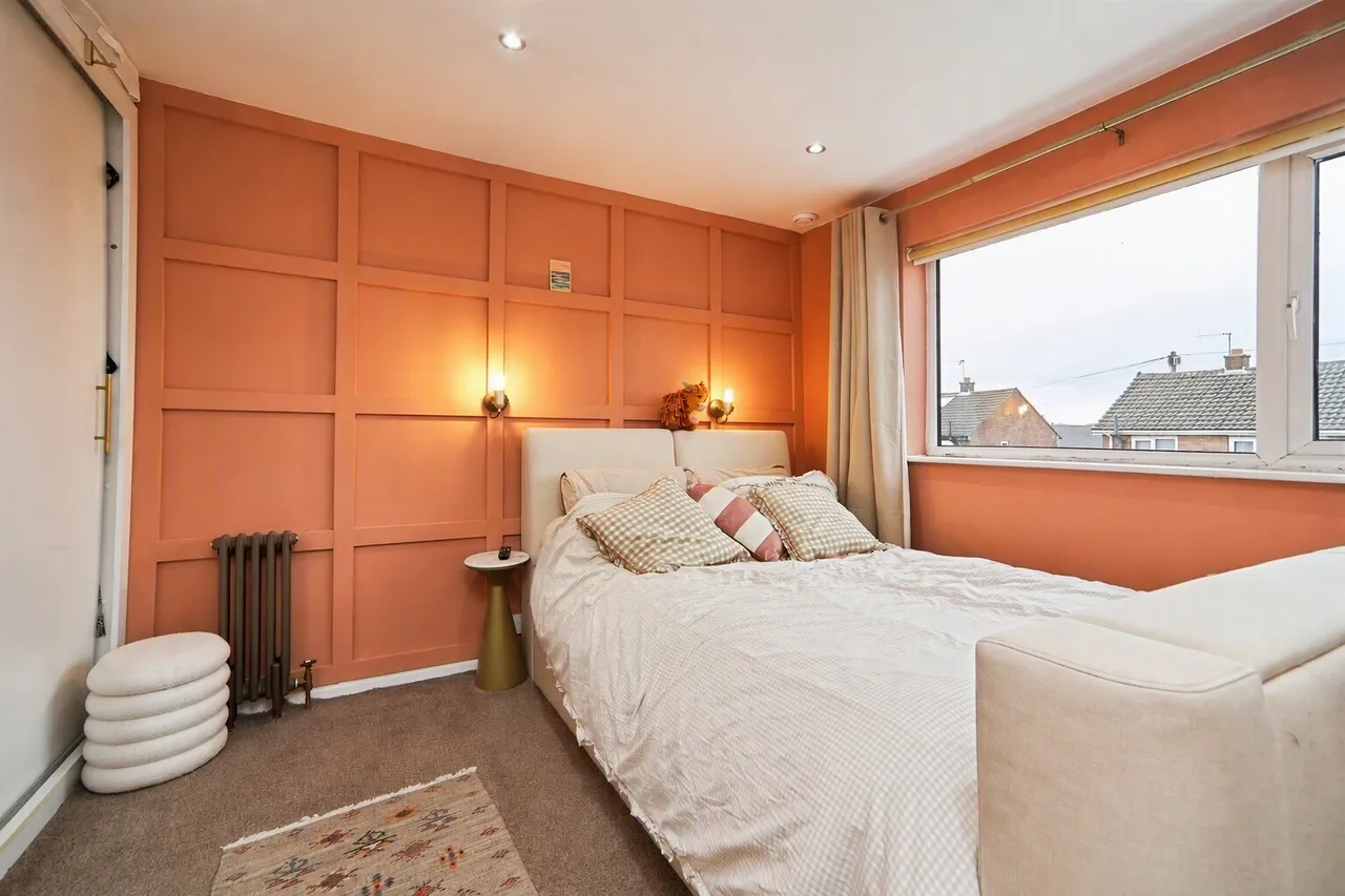 Raywood Close, Yeadon, LS19, photo 5
