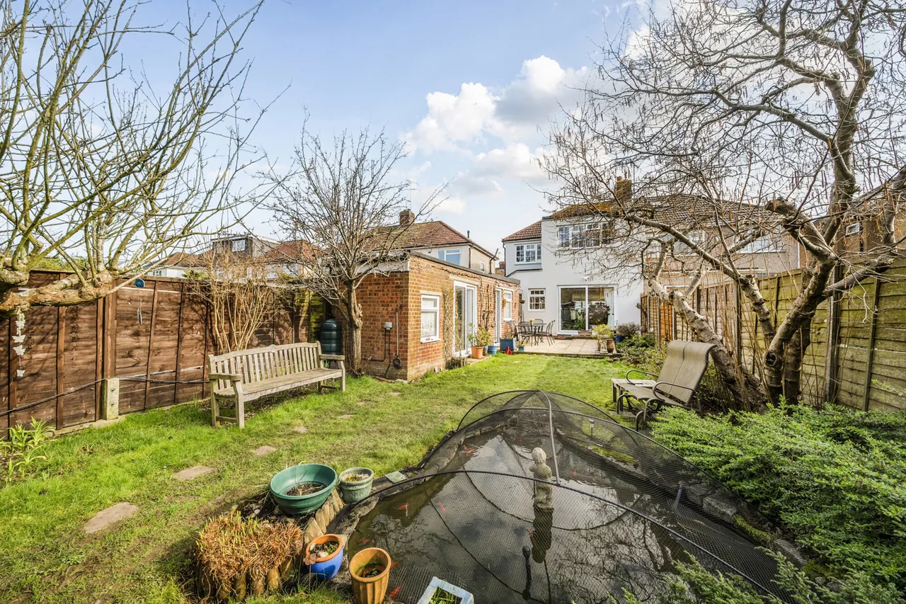 Walton Avenue, Harrow, HA2, photo 19