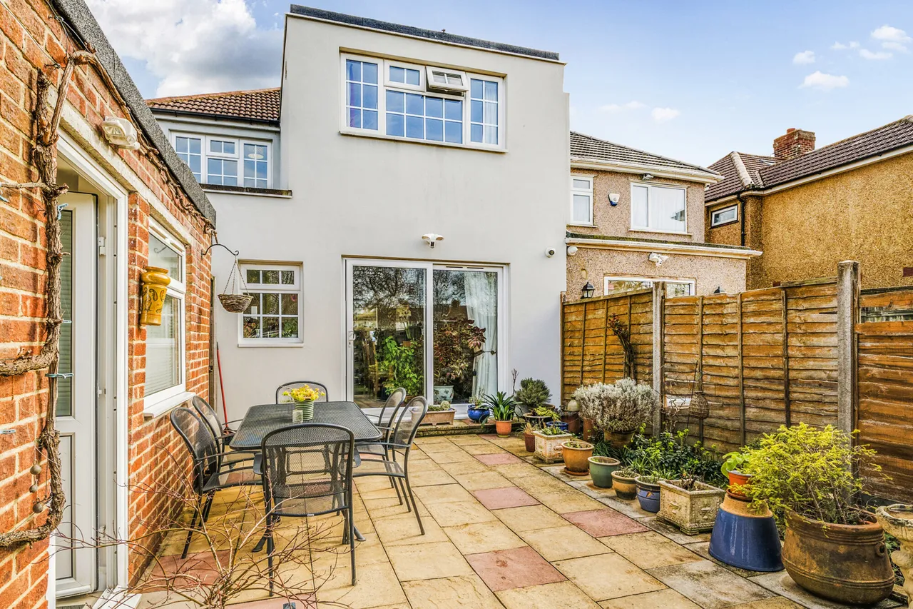 Walton Avenue, Harrow, HA2, photo 15