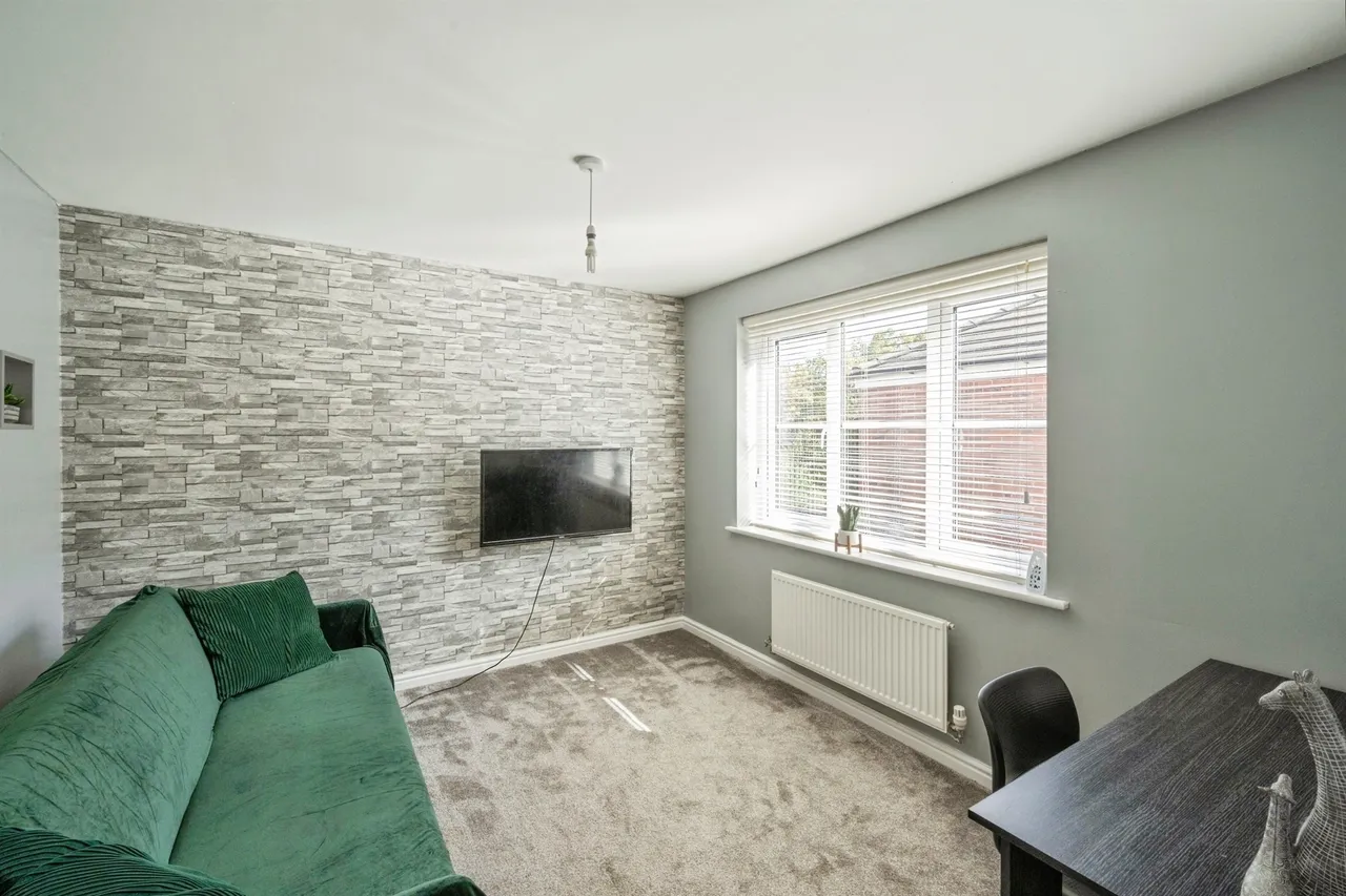 Regency Road, Wath-Upon-Dearne, S63, photo 14