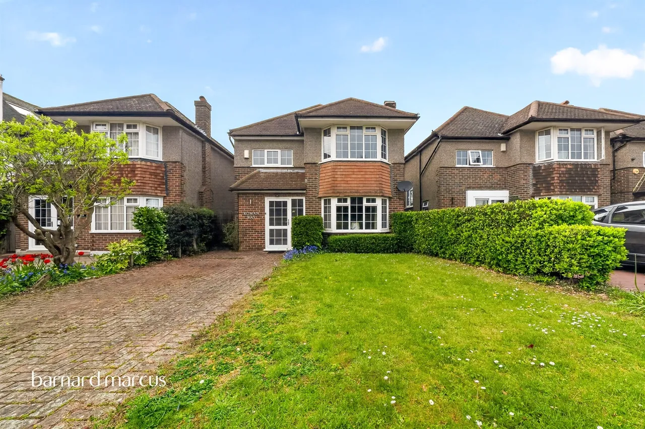 4 bed house for sale — Lloyd Park Avenue, Croydon