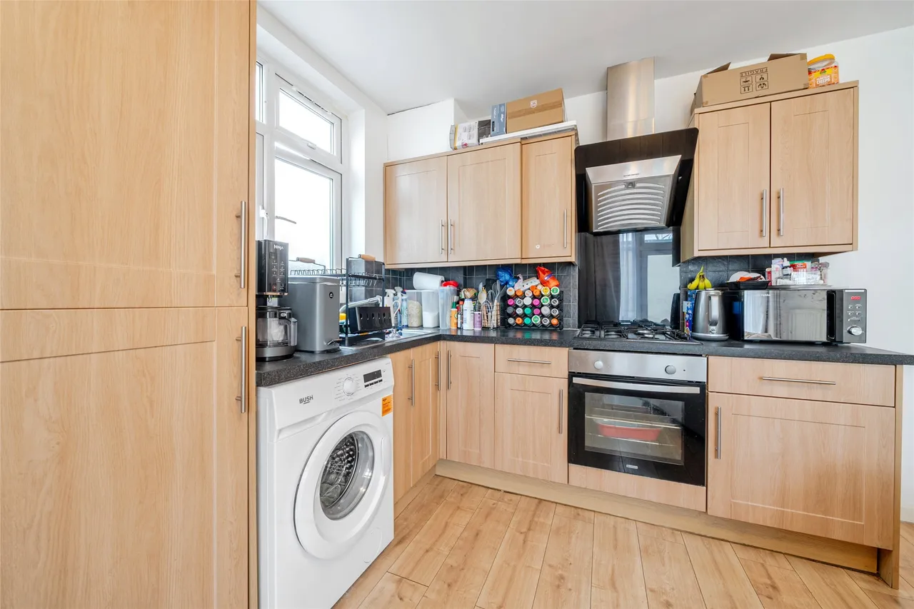 Meopham Road, Mitcham, CR4 1BG, photo 8