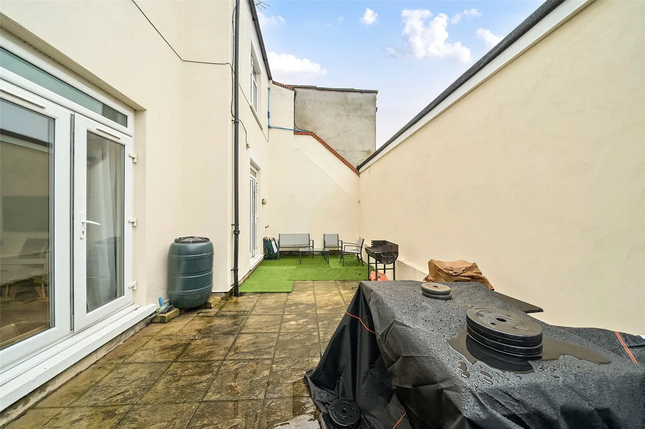 1 bed flat for sale — Meopham Road, Mitcham, CR4 1BG
