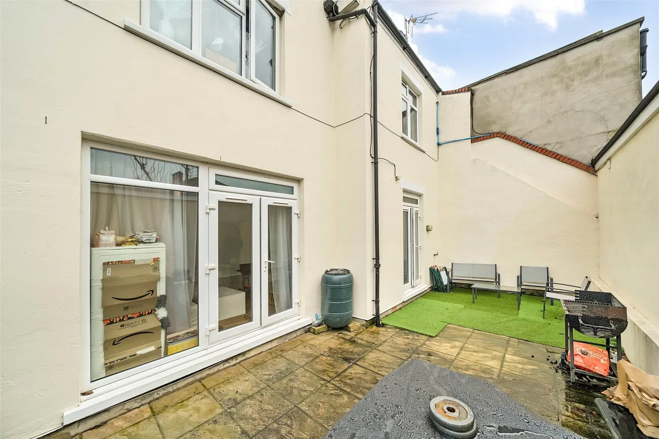 Meopham Road, Mitcham, CR4 1BG, photo 7