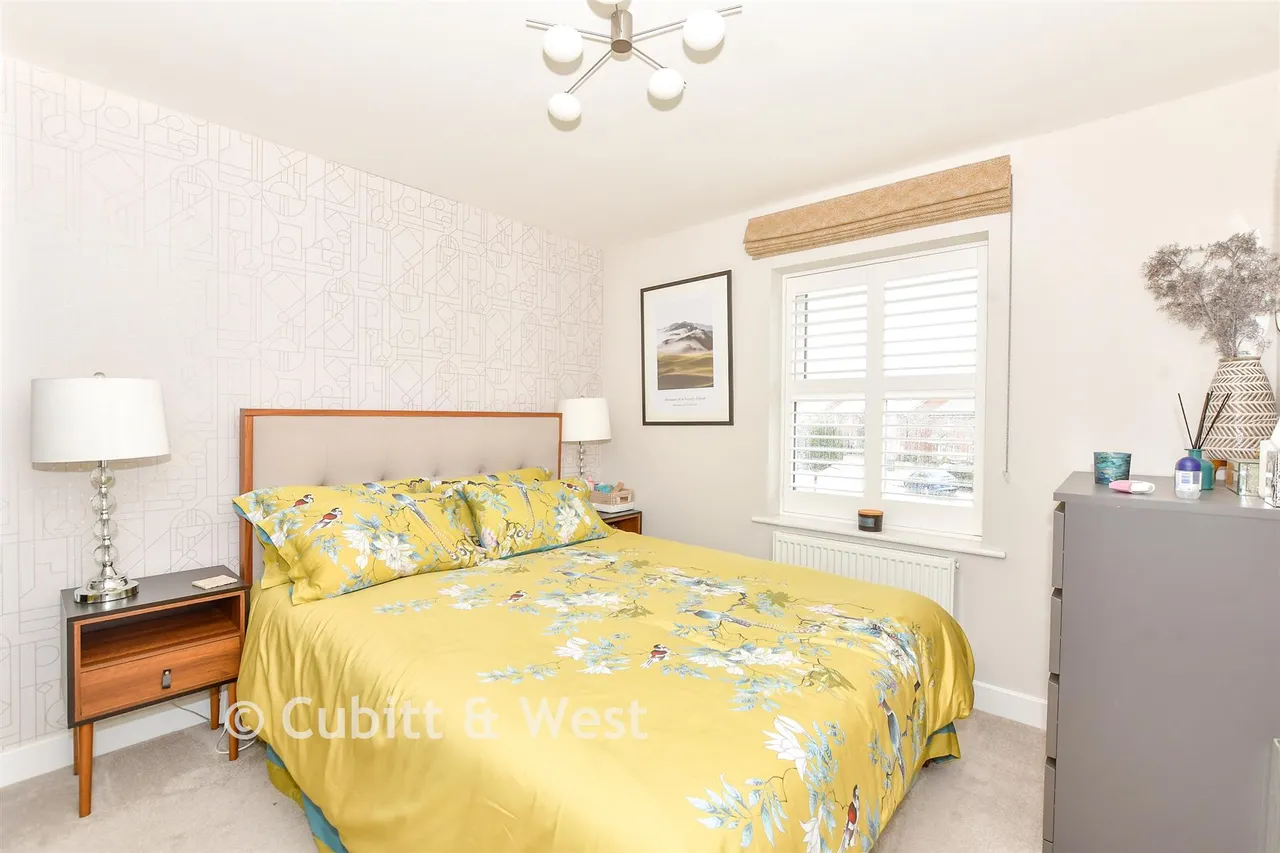 Shelby Drive, Westhampnett, PO18, photo 9