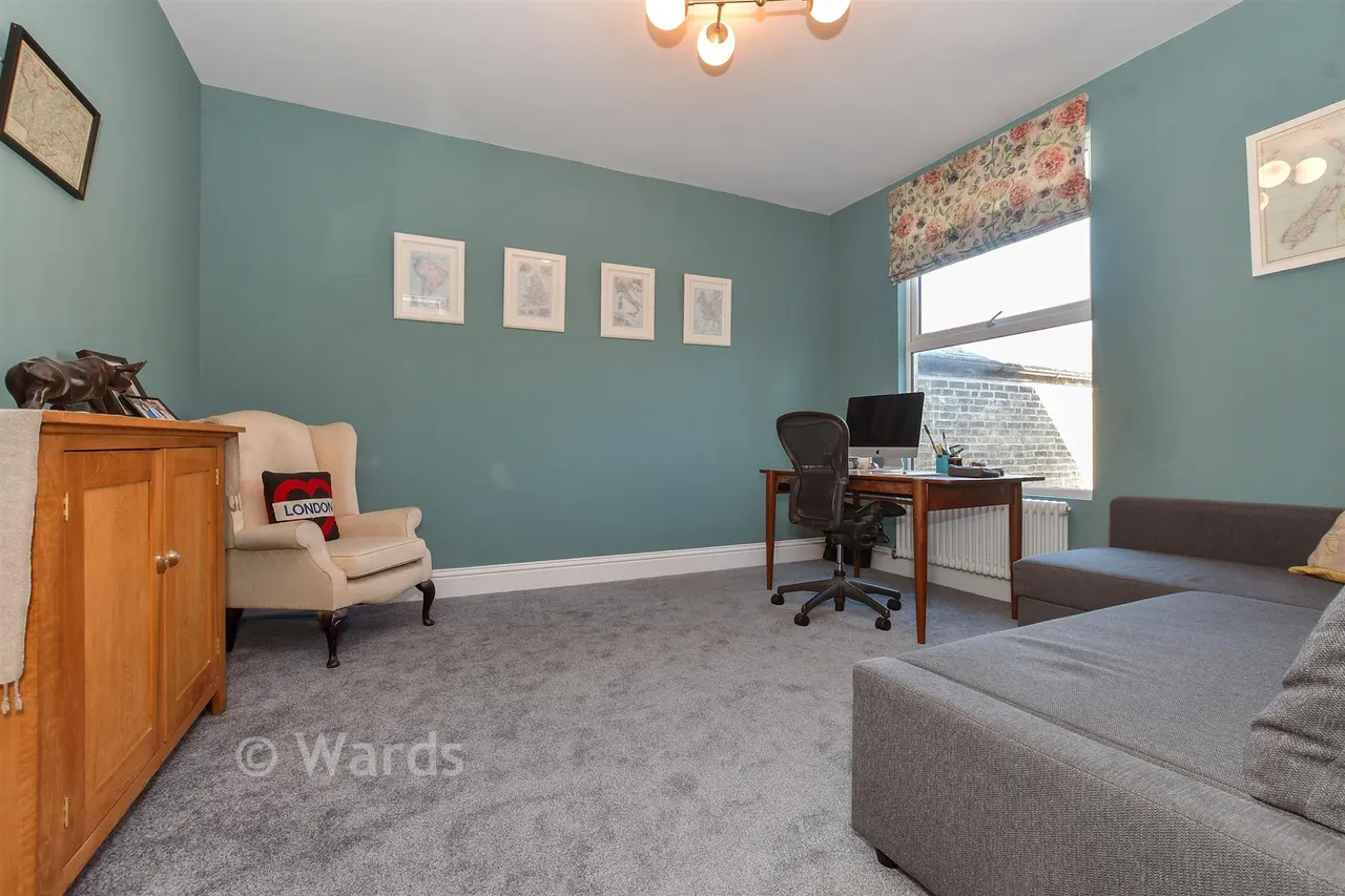 Gilford Road, Deal, CT14, photo 13