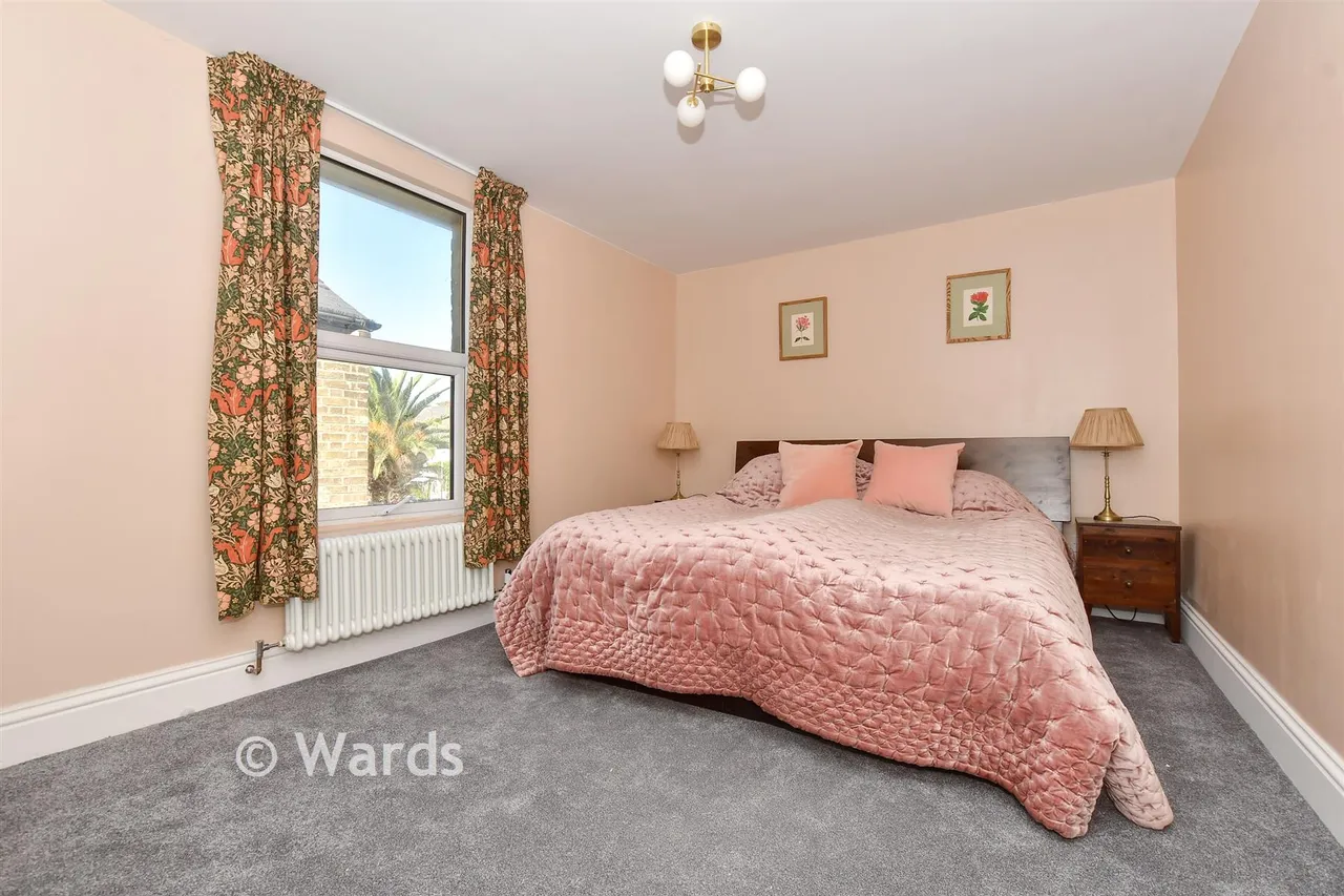 Gilford Road, Deal, CT14, photo 16