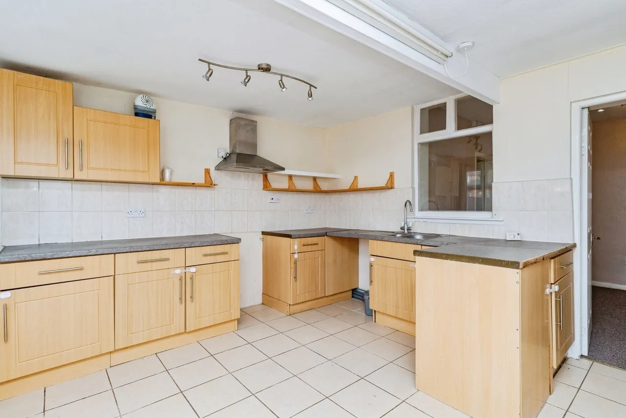Clare Road, Stafford, Staffordshire, ST16, photo 5