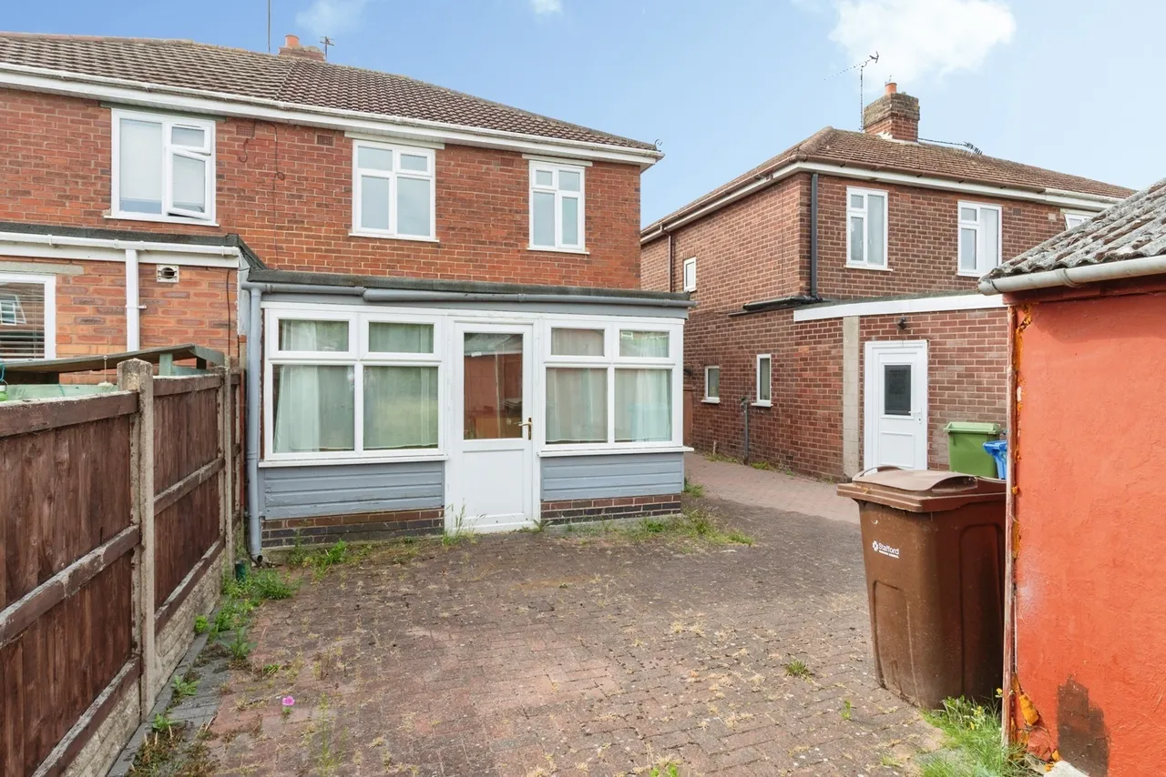 Clare Road, Stafford, Staffordshire, ST16, photo 15