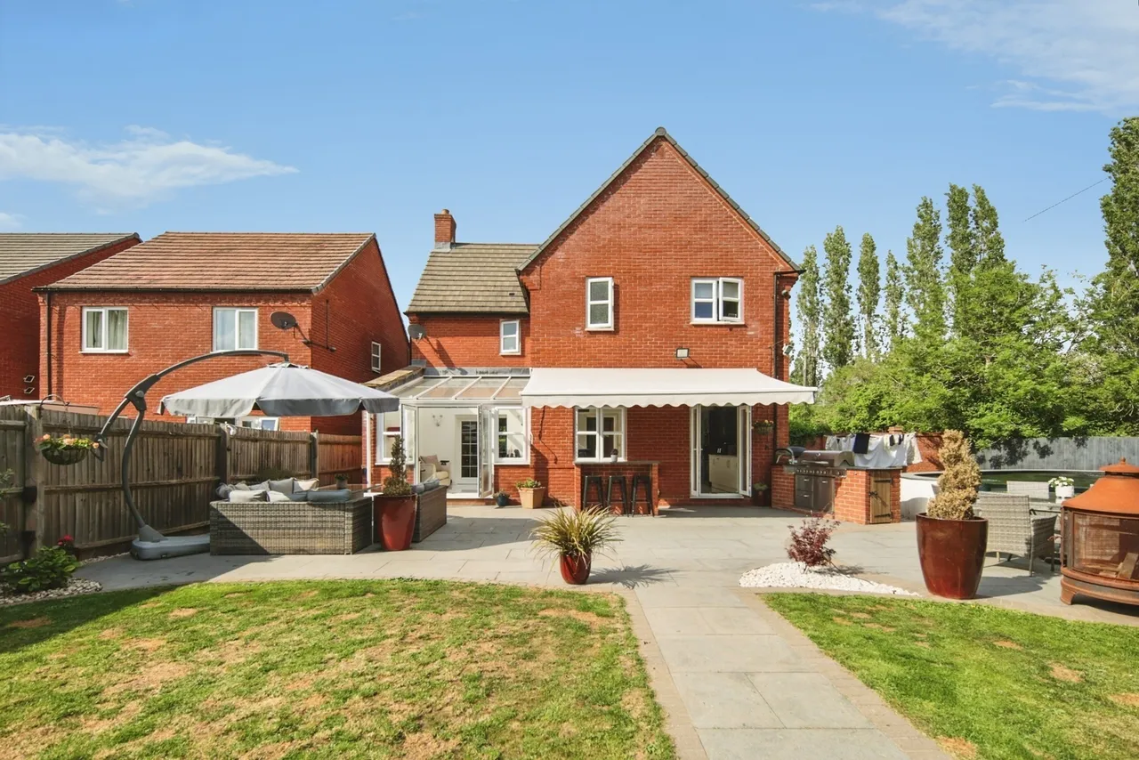 Norman Edwards Close, Nether Whitacre, B46, photo 3