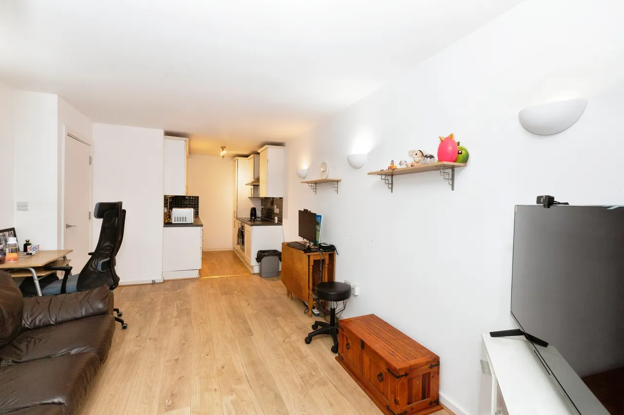 Longbridge Road, Barking, IG11, photo 7