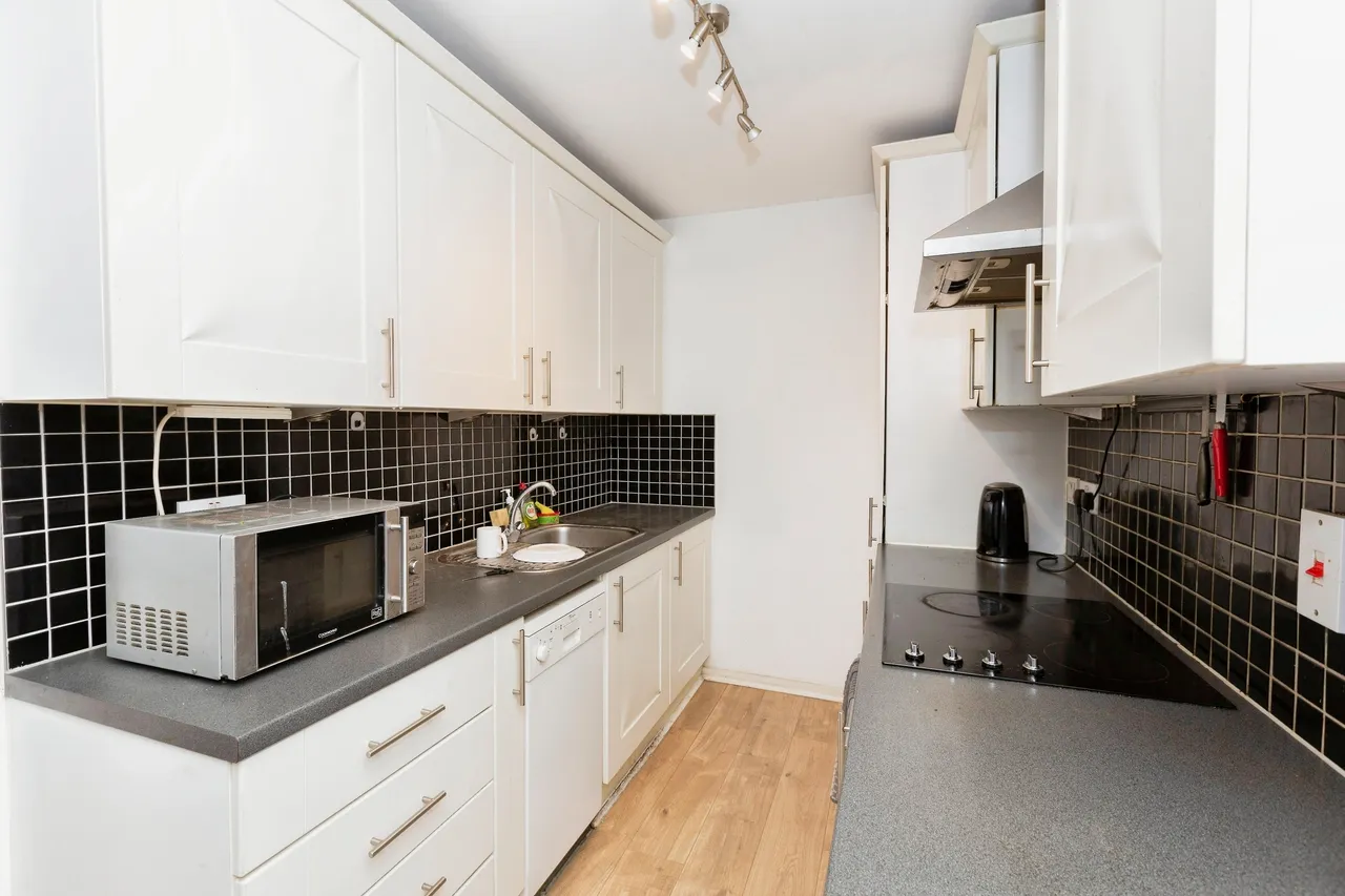Longbridge Road, Barking, IG11, photo 9