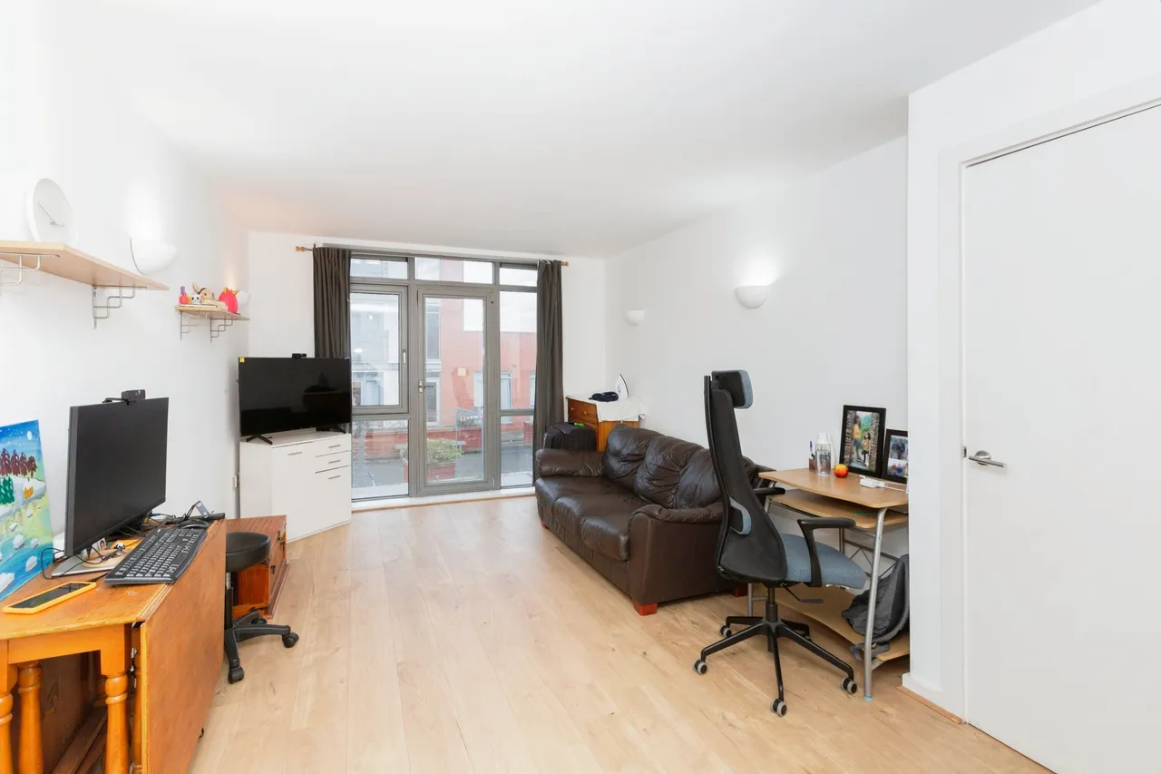 Longbridge Road, Barking, IG11, photo 12