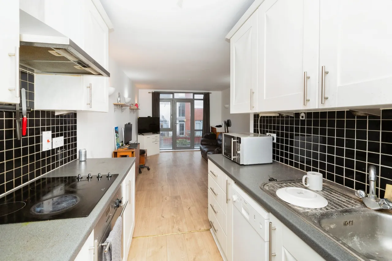 Longbridge Road, Barking, IG11, photo 8