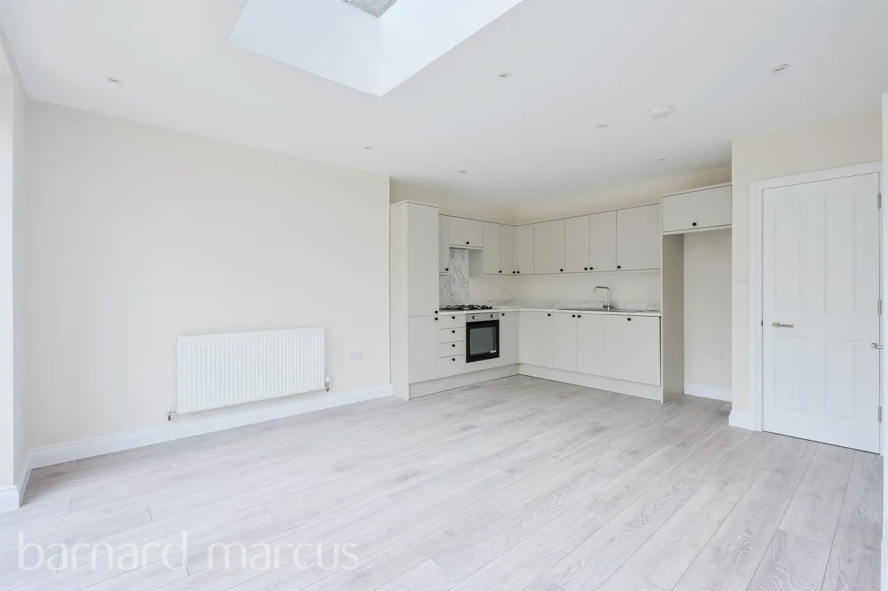 Hughenden Road, Worcester Park, photo 3