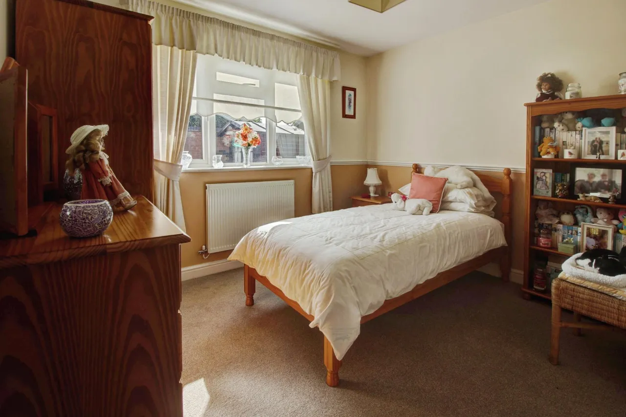 Heather Mews, Cannock, WS12, photo 11