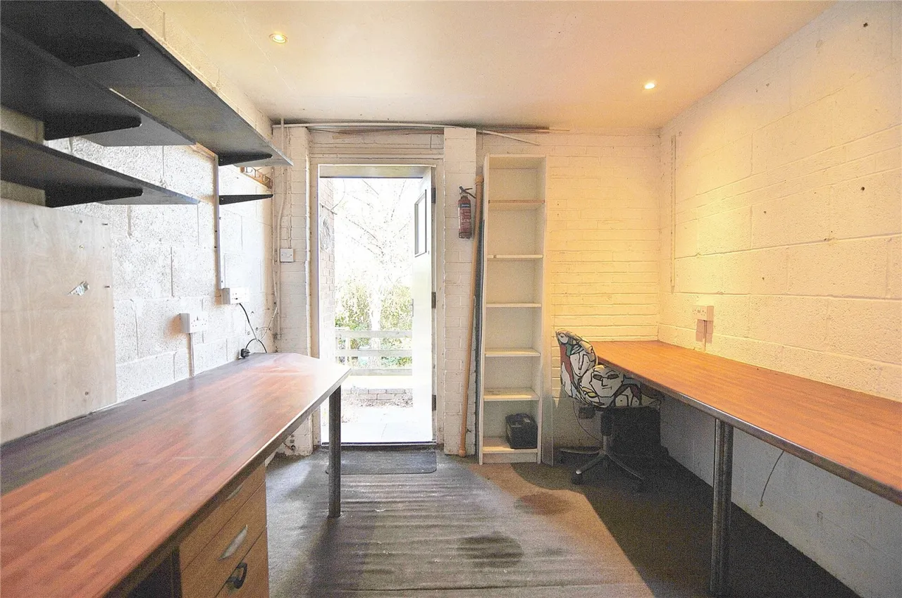 Wheelers Walk, Stroud, GL5, photo 12