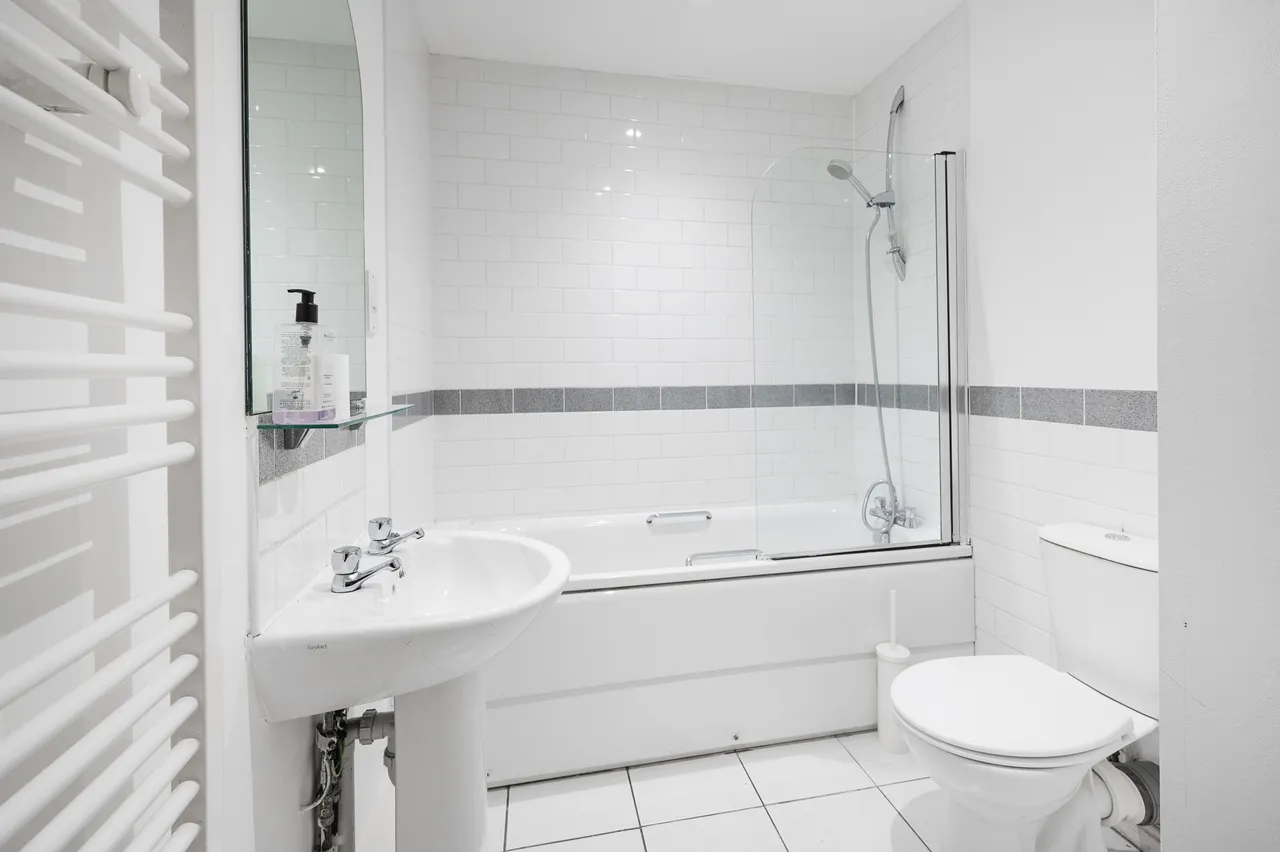 6 Hacon Square, Richmond Road, London, photo 6