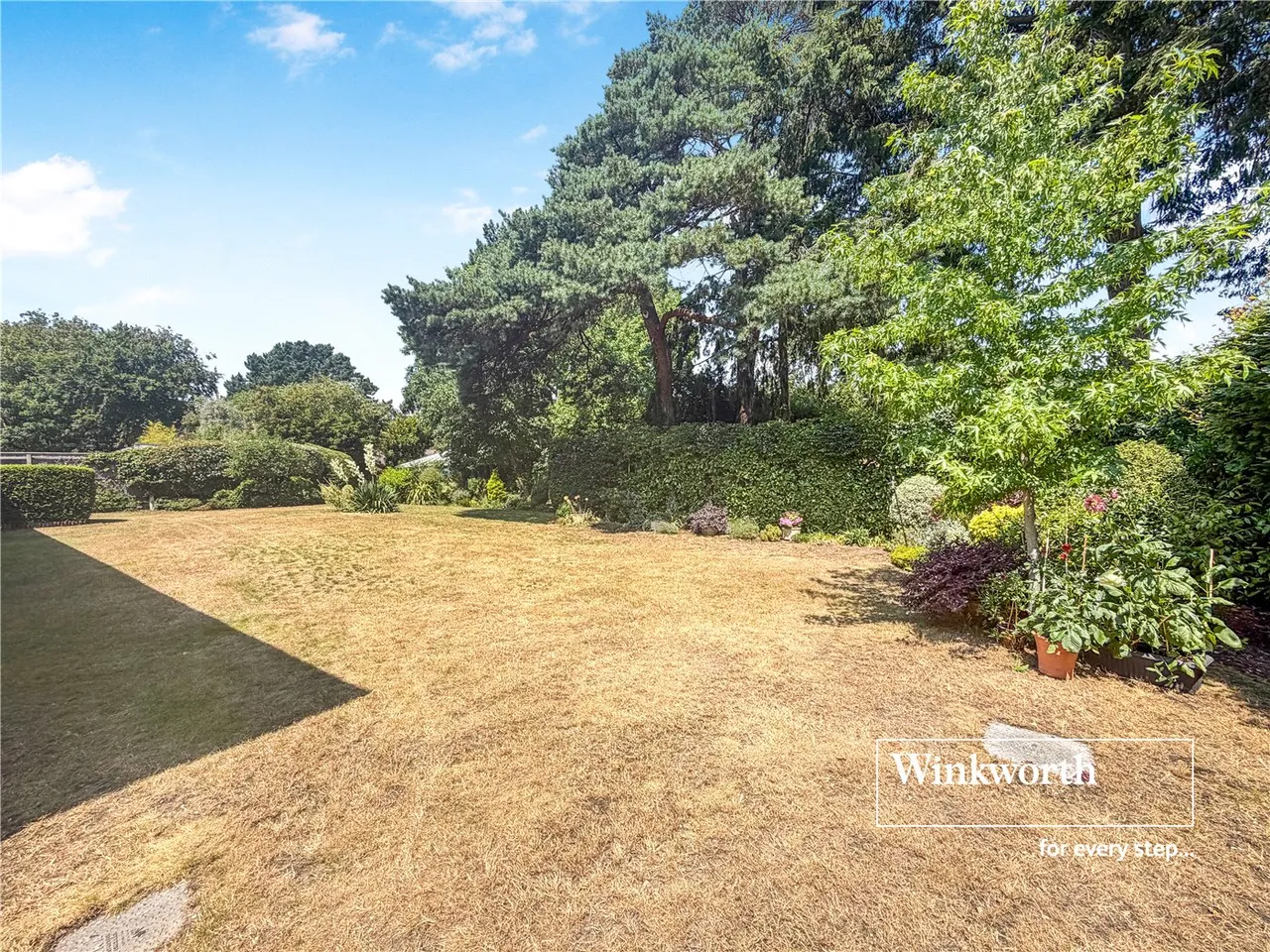 New Road, Ferndown, Dorset, BH22, photo 3