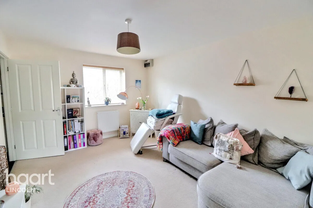 Rosemary Drive, Witham St Hughs, LN6, photo 4