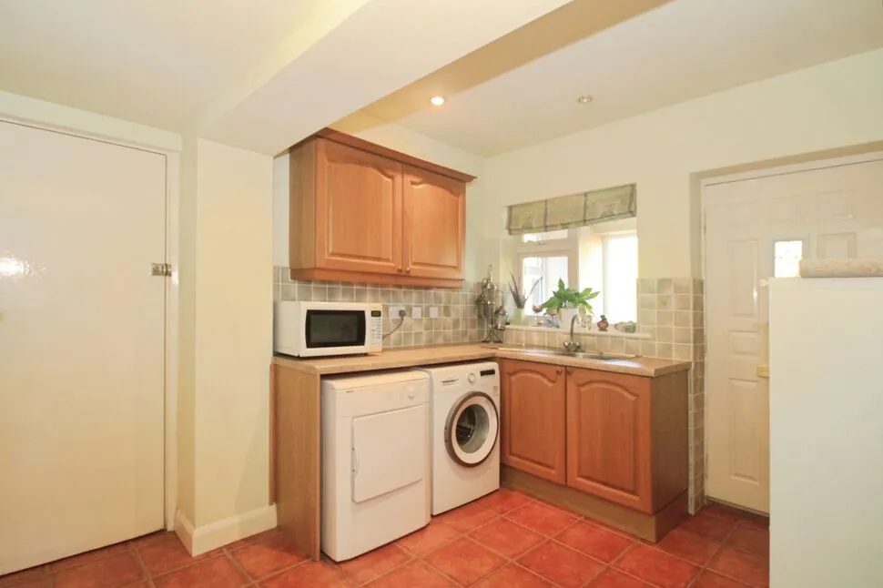 Woodland Road, Hinckley, LE10, photo 9