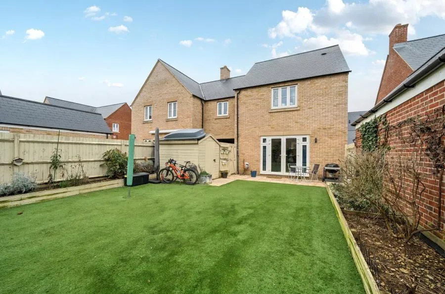 Aintree Way, Bicester, OX26, photo 17