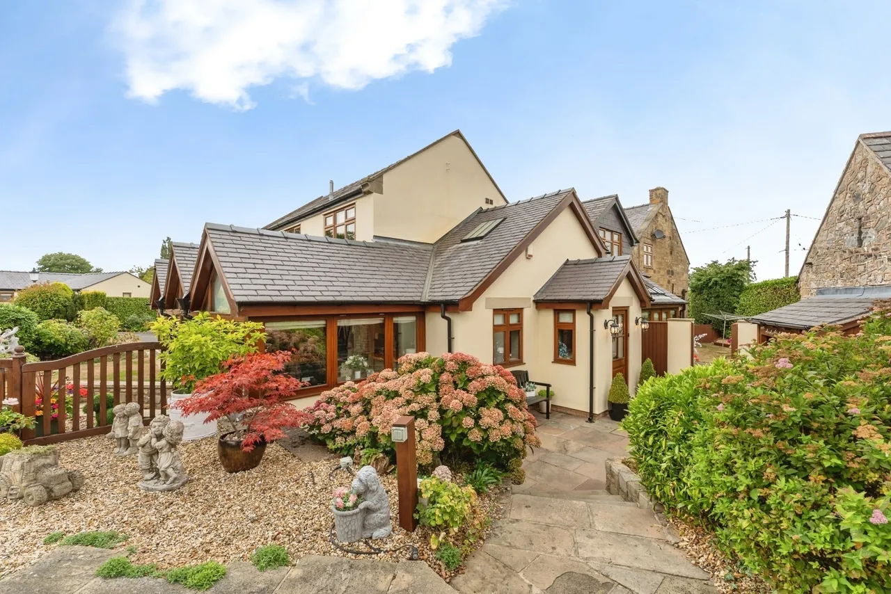 Ffordd Pen Y Bryn, Nercwys, CH7, photo 56