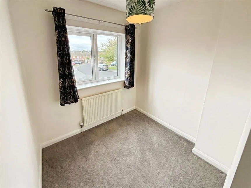 Queens Rise, Tutbury, Staffordshire, DE13, photo 5
