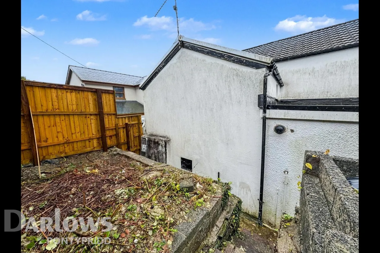 Pantygraigwen Road, Graigwen, photo 27