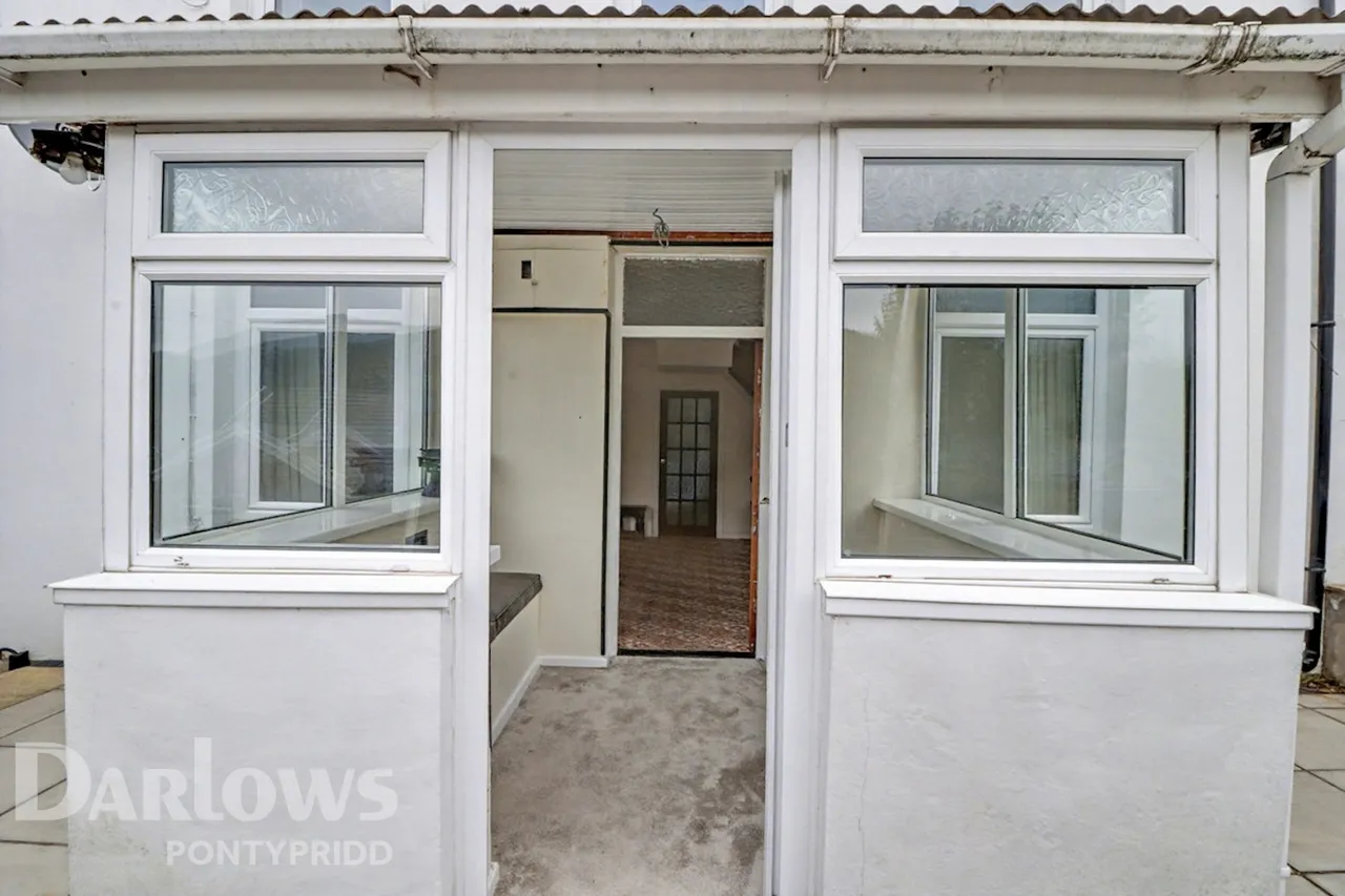 Pantygraigwen Road, Graigwen, photo 4