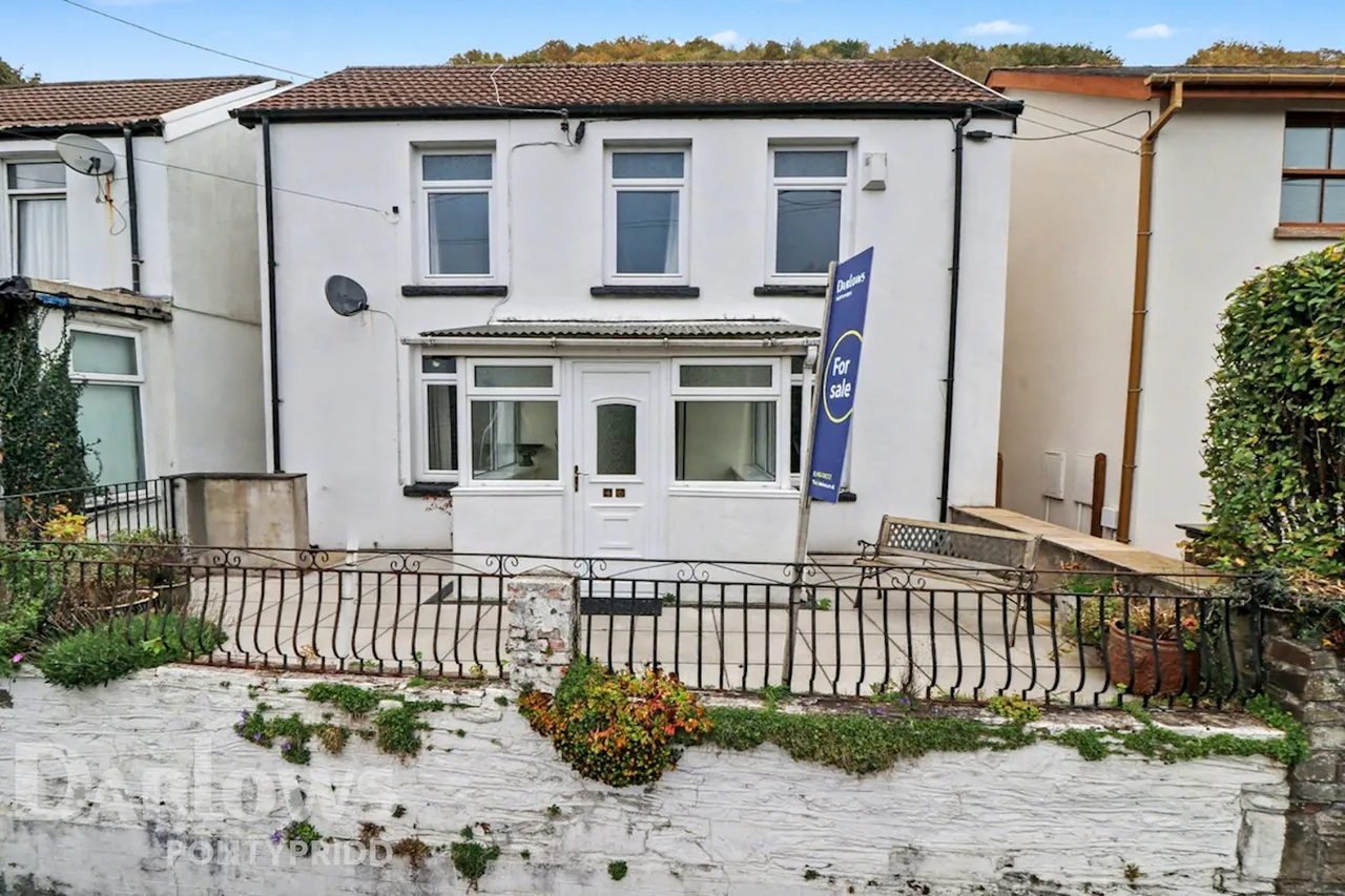 3 bed house for sale, Pantygraigwen Road, Graigwen
