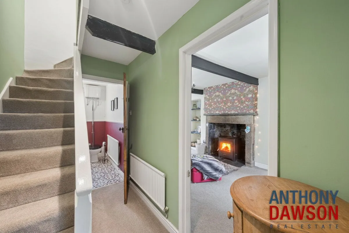 Park Cottages, Hollin Hall, BB8, photo 6