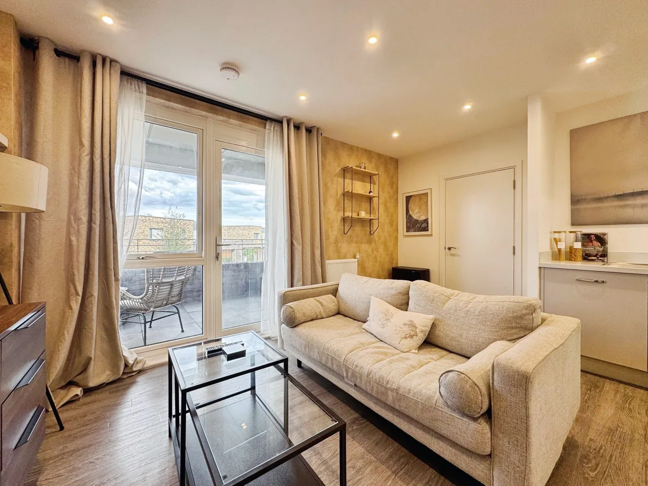 Medawar Drive, NW7, photo 6