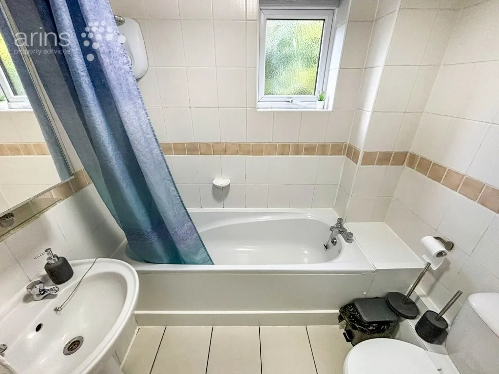 Marefield, Lower Earley, RG6, photo 8