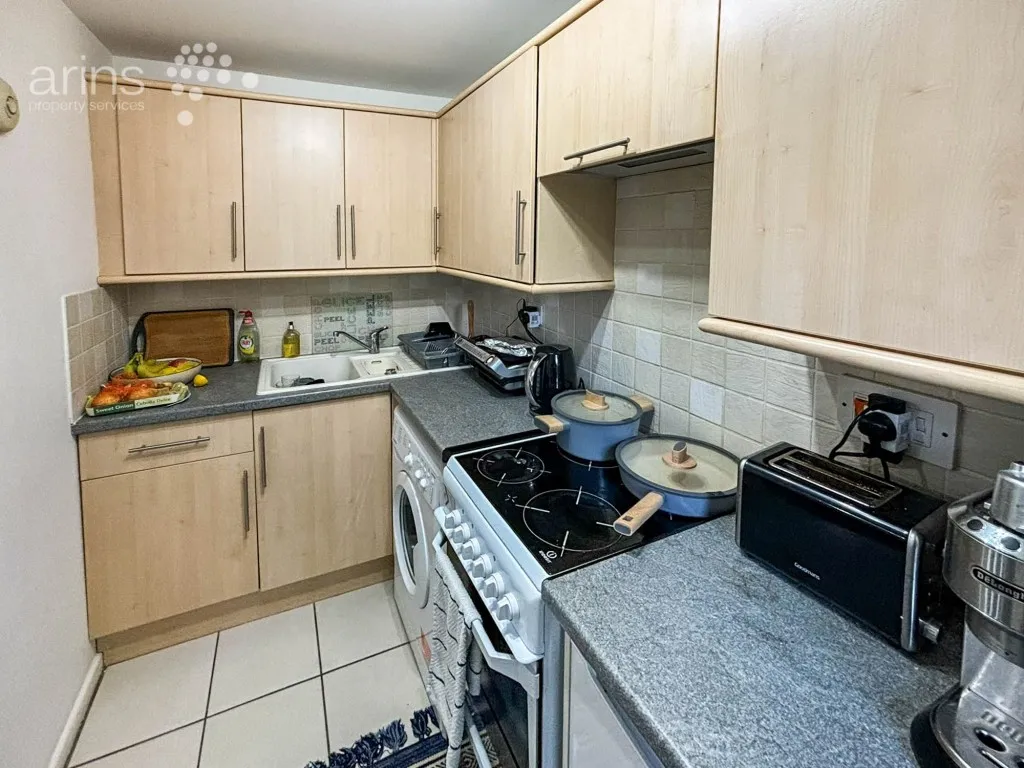 Marefield, Lower Earley, RG6, photo 3