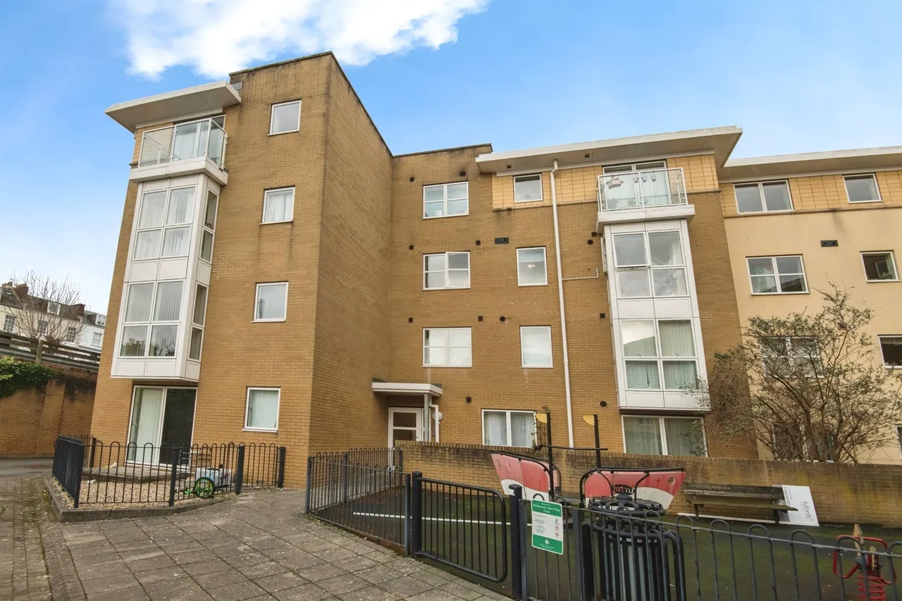 2 bed flat for sale — St. Davids Hill, Exeter
