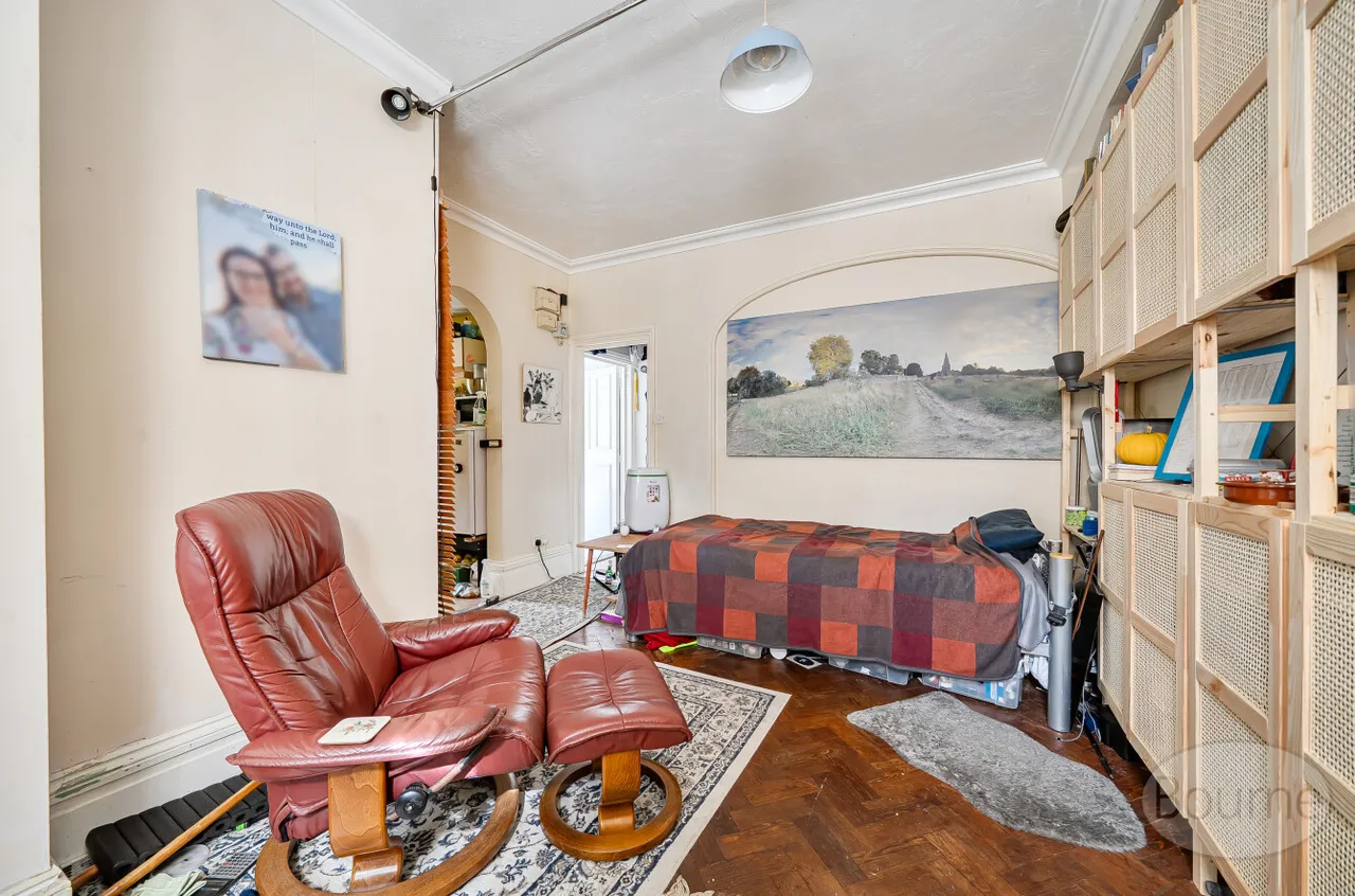 Busbridge Lane, Godalming, GU7, photo 5