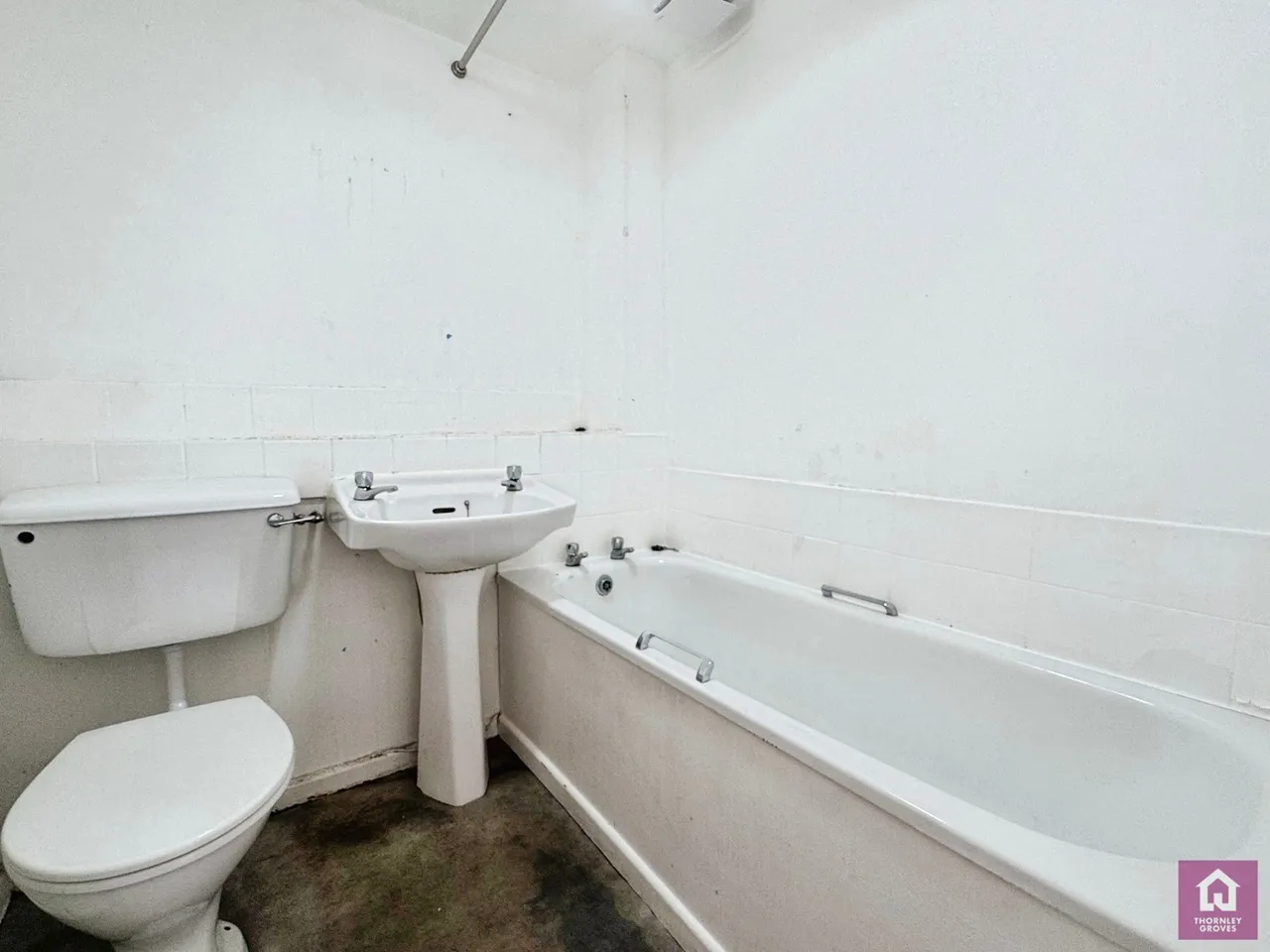 Anthony Close, Manchester, M12, photo 10