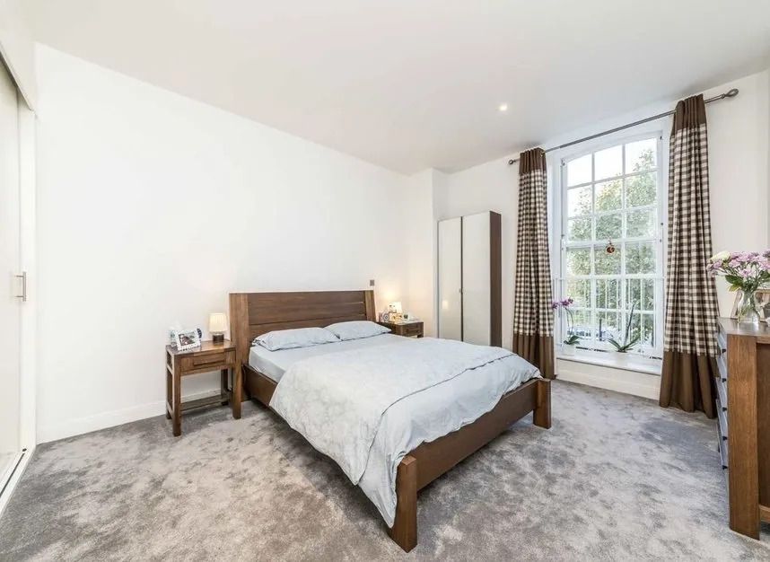 Clapham Common South Side, Clapham, SW4, photo 5