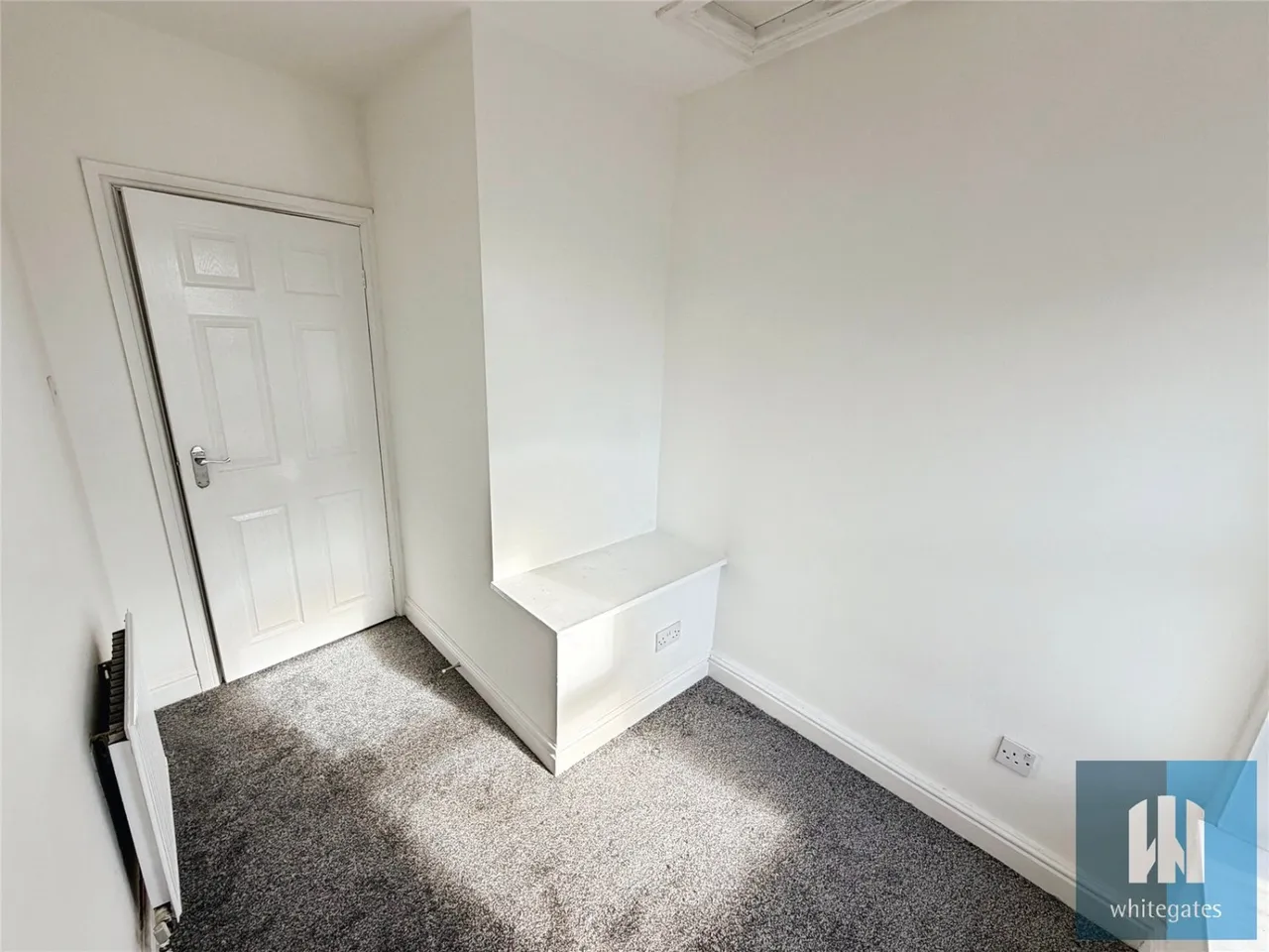 Leeds Road, Bradley, HD2, photo 7