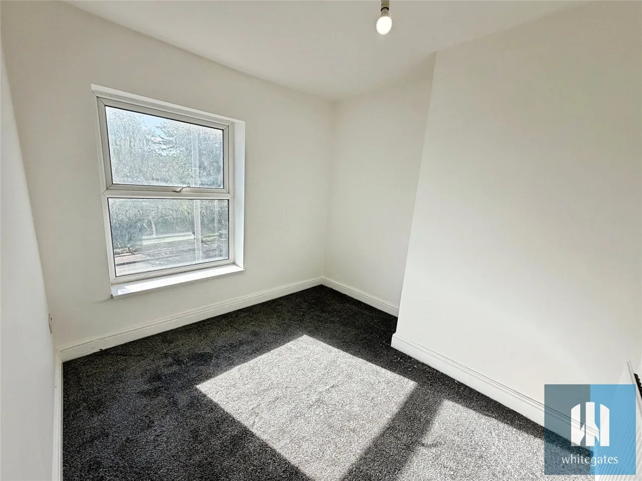 Leeds Road, Bradley, HD2, photo 5